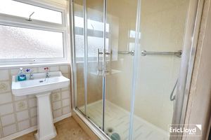 Photo 8- click for photo gallery